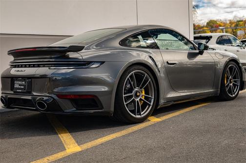 2022 Porsche 911 Turbo S