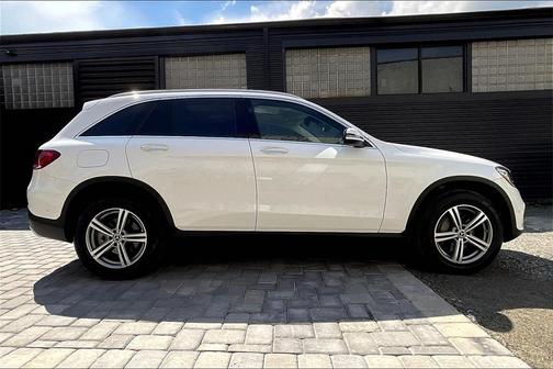 2022 Mercedes-Benz GLC 300 4MATIC