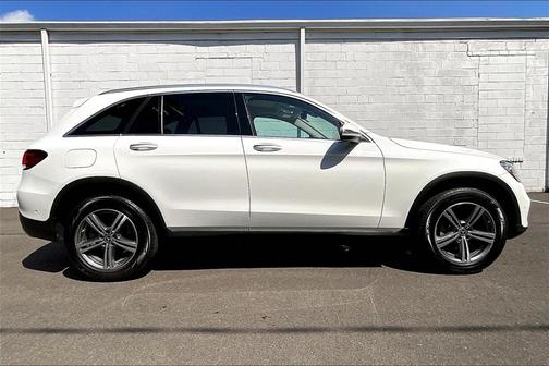 2022 Mercedes-Benz GLC 300 4MATIC