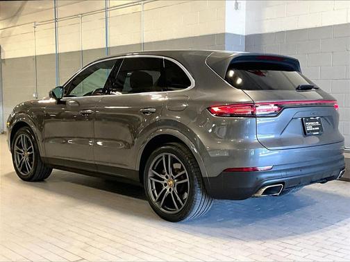 2022 Porsche Cayenne Cayenne E-Hybrid