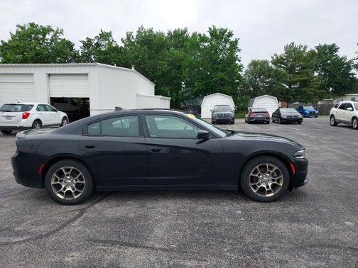 Phantom Black Tri-Coat Pearl 2015 Dodge Charger SXT
