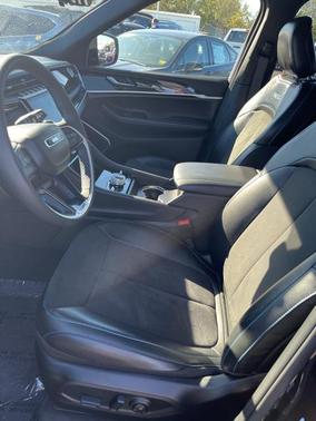2024 Jeep Grand Cherokee 4xe Trailhawk