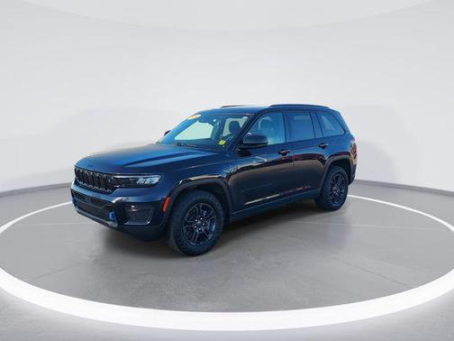 2024 Jeep Grand Cherokee 4xe Trailhawk