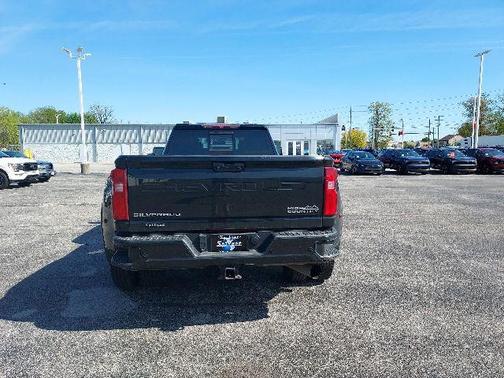 Black 2022 Chevrolet Silverado 3500 High Country