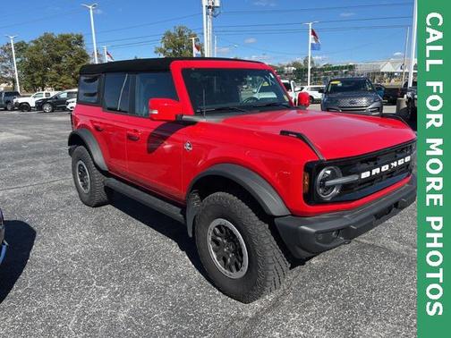 2024 Ford Bronco Outer Banks