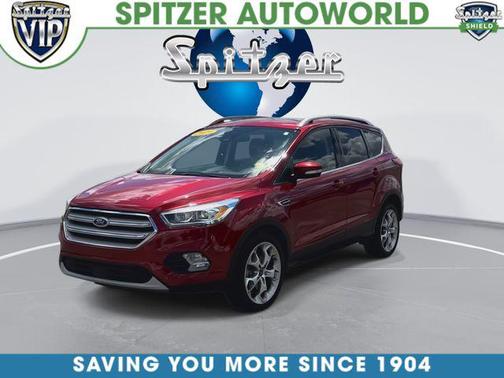 RUBY RED METALLIC TINTED CC 2019 Ford Escape Titanium