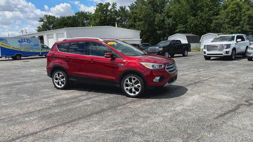 RUBY RED METALLIC TINTED CC 2019 Ford Escape Titanium