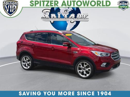 RUBY RED METALLIC TINTED CC 2019 Ford Escape Titanium