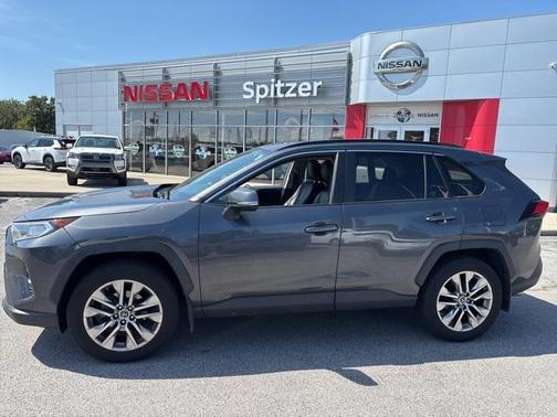 2019 Toyota RAV4 XLE Premium