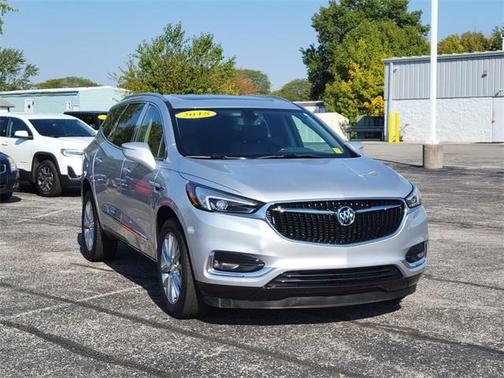 2018 Buick Enclave Essence