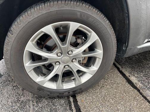 2019 Jeep Grand Cherokee Summit