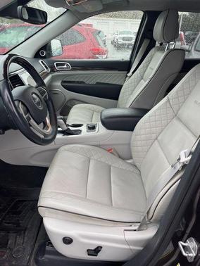 2019 Jeep Grand Cherokee Summit