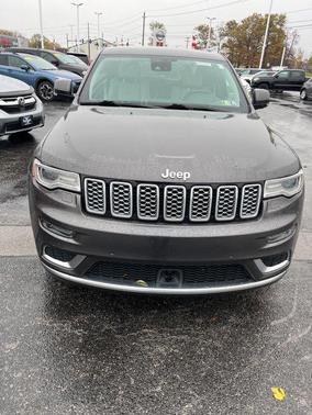 2019 Jeep Grand Cherokee Summit