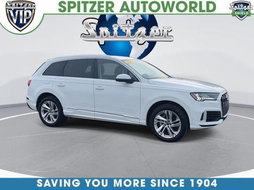 2024 Audi Q7 55 Premium Plus