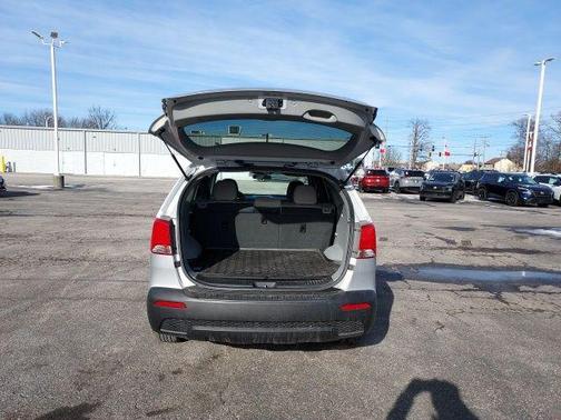 2012 Kia Sorento LX