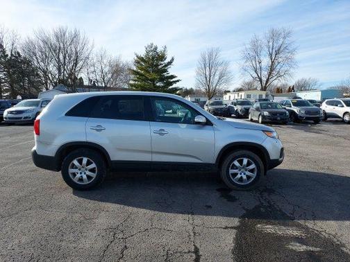 2012 Kia Sorento LX