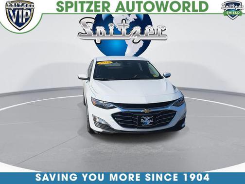 Summit White 2019 Chevrolet Malibu LT