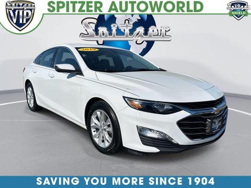Summit White 2019 Chevrolet Malibu LT