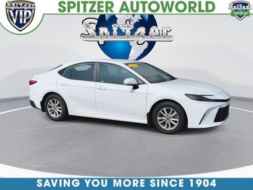 Ice Cap 2025 Toyota Camry LE