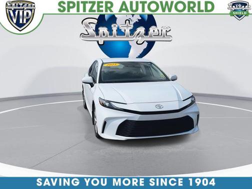Ice Cap 2025 Toyota Camry LE