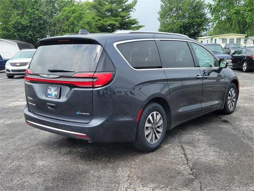 2021 Chrysler Pacifica Hybrid Touring L