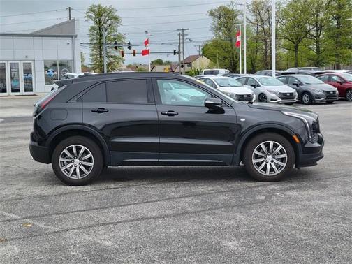 2022 Cadillac XT4 Sport
