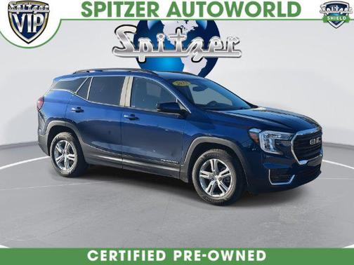 Marine Metallic 2023 GMC Terrain SLE