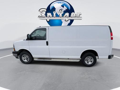 2024 Chevrolet Express 2500 RWD 2500 Regular Wheelbase WT
