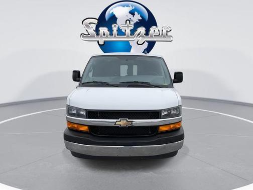 2024 Chevrolet Express 2500 RWD 2500 Regular Wheelbase WT