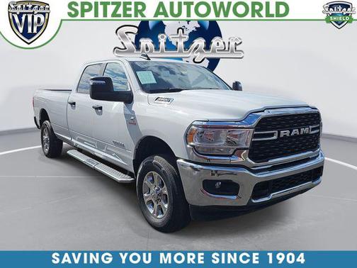 2024 RAM 3500 Big Horn Crew Cab 4x4 8' Box