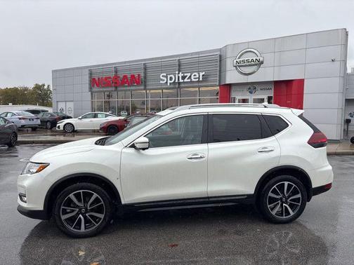 2020 Nissan Rogue SL