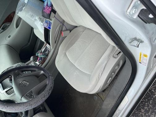 2013 Buick LaCrosse Base