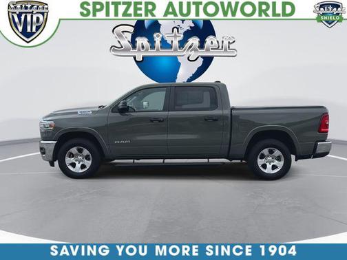 Canyon Lake 2025 RAM 1500 Big Horn/Lone Star
