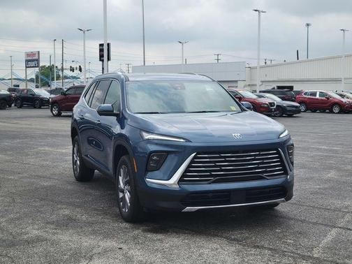 2025 Buick Enclave Preferred FWD