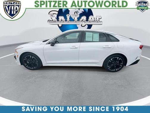 Glacial White Pearl 2024 Kia K5 GT-Line