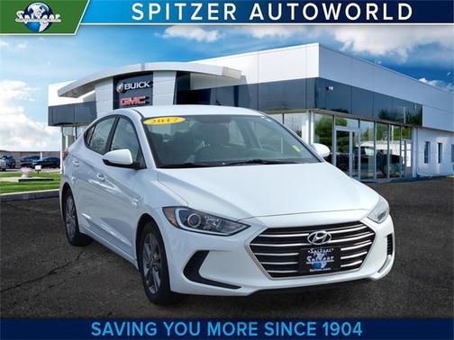 2017 Hyundai ELANTRA SE