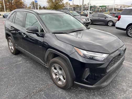 2024 Toyota RAV4 Hybrid XLE