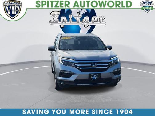 Lunar Silver Metallic 2018 Honda Pilot Touring