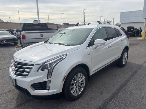 2017 Cadillac XT5 Base