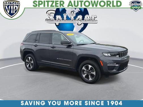 Baltic Gray Metallic Clearcoat 2025 Jeep Grand Cherokee 4xe Base