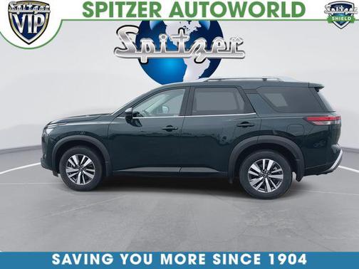 Obsidian Green Pearl 2024 Nissan Pathfinder SL 4WD