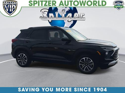 Mosaic Black Metallic 2024 Chevrolet Trailblazer LT