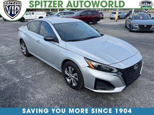 2025 Nissan Altima S FWD