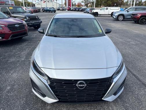 2025 Nissan Altima S FWD