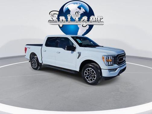 OXFORD WHITE 2023 Ford F-150 XLT