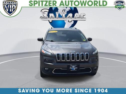 Granite Crystal Metallic Clearcoat 2017 Jeep Cherokee Limited