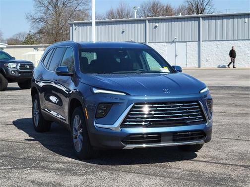 2025 Buick Enclave Preferred FWD