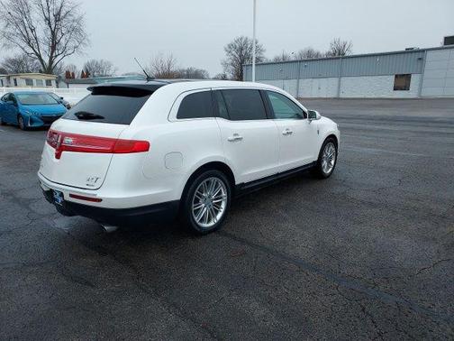 2015 Lincoln MKT EcoBoost