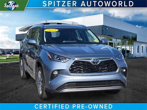 2023 Toyota Highlander Platinum