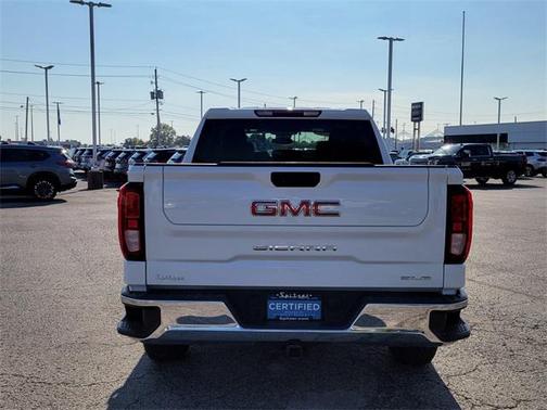 2024 GMC Sierra 1500 SLE
